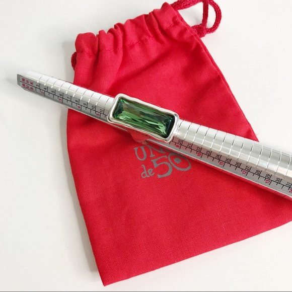 🥂SOLD🥂 UNO DE 50 Aurora Borealis Cocktail Ring - Picture 7 of 8